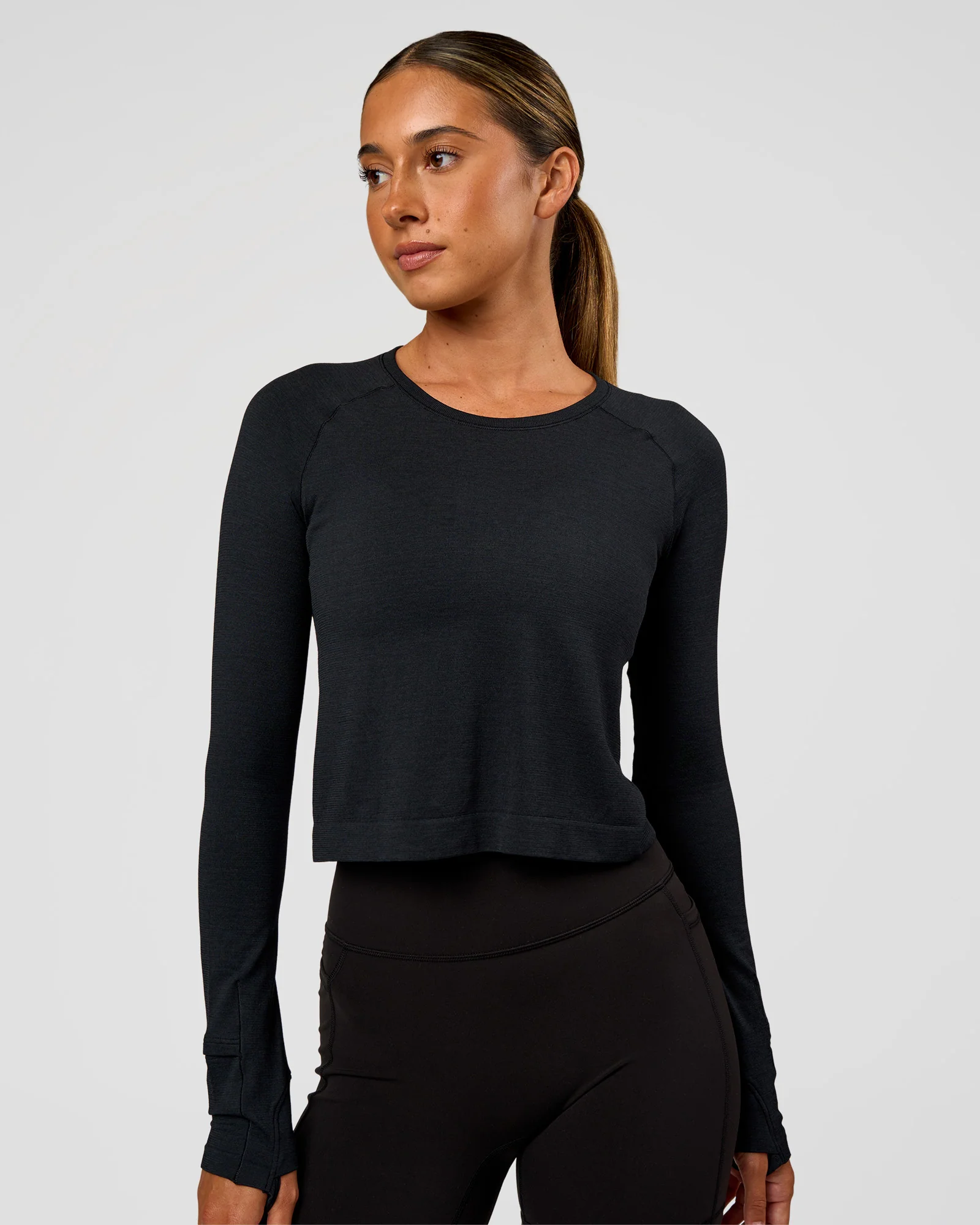 AeroFLX+ Seamless Long Sleeve Skimmer Tee - Black Marl