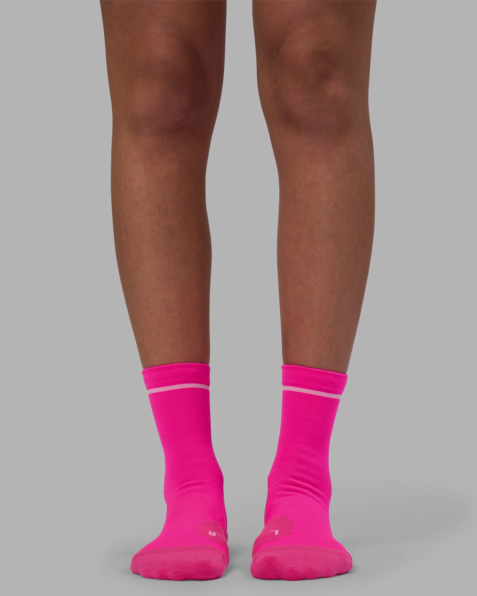 Fast Performance Quarter Socks 2.0 - Neon Pink-White - Image 4