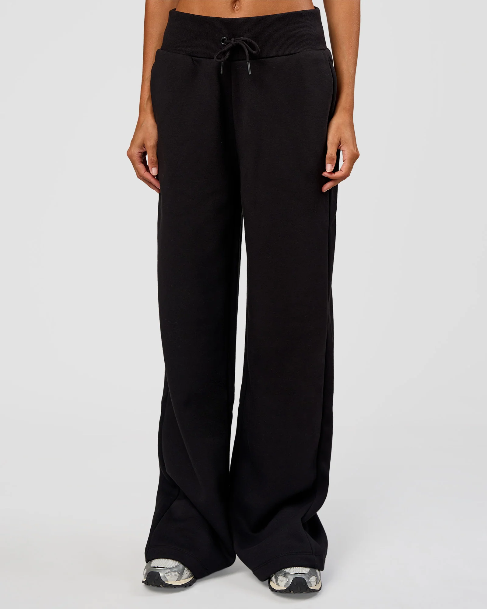 Go-To Wide Leg Track Pant Tall - Black