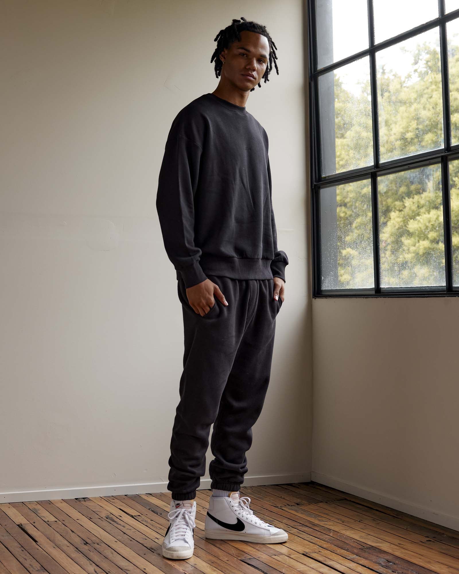 MVP Cuffed Track Pant - Black